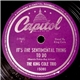 The King Cole Trio - It's The Sentimental Thing To Do / Put 'Em In A Box, Tie 'Em With A Ribbon